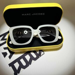*NEW** Marc Jacobs Ivory Women’s Sunglasses ••AUTHENTIC••